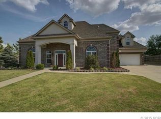 2817 Braddock Rd, Bartlesville, OK 74006