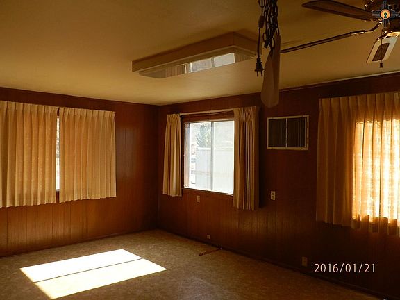 5th image of 206 N Silver St