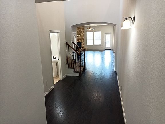 2nd image of 1704 Freedom Dr
