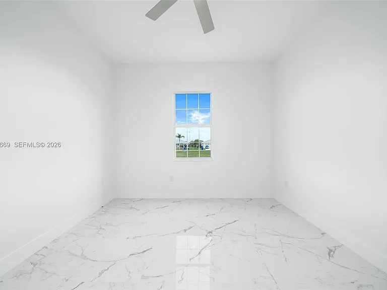 1025 Greenway Ter — Photo 20