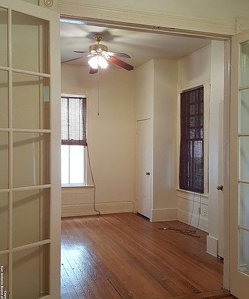 3rd image of 136 E Craig Pl #1