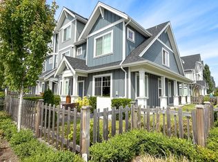 7780 Bridge St #4, Richmond, BC V6Y 2S7