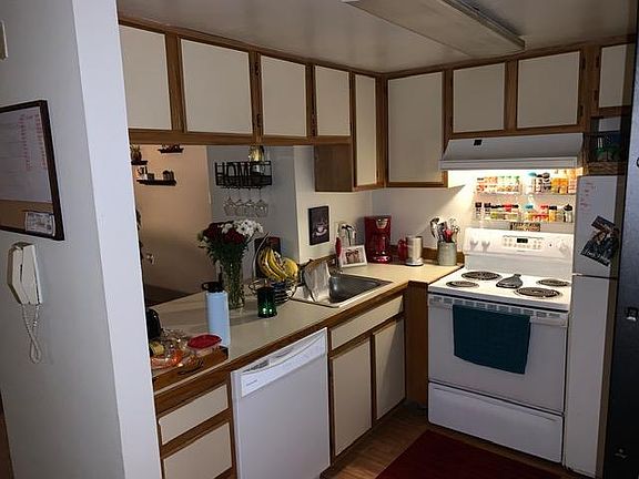 2nd image of 12023 28th Ave NE APT 101
