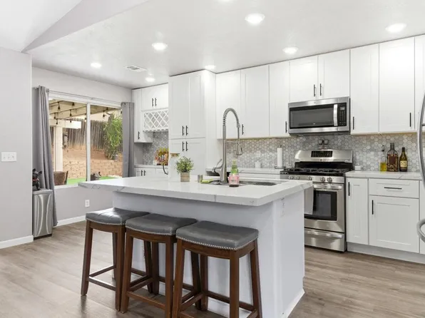 13170 Aurora Dr, El Cajon, CA 92021