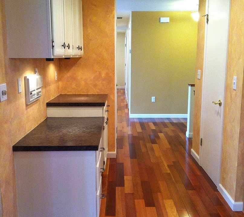 1st image of 439 Elderberry St