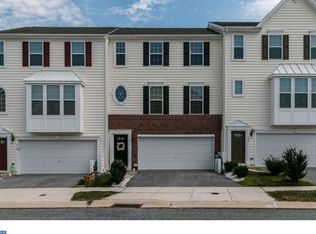 414 Scarecrow Ct, Hockessin, DE 19707