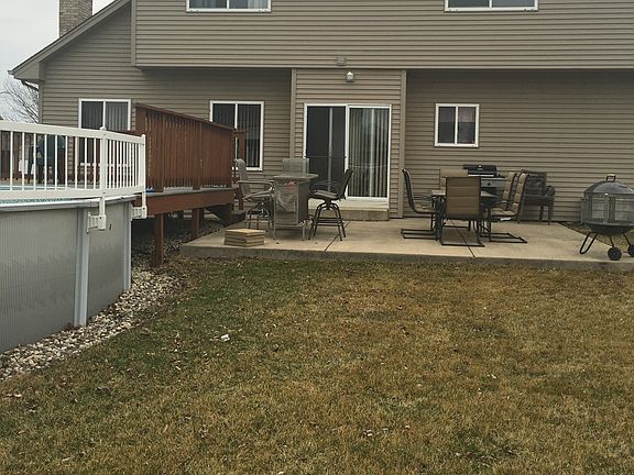 5th image of 2180 Foxwood Dr