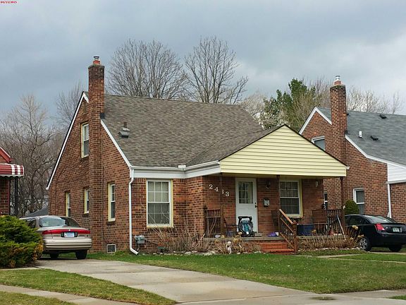 3rd image of 2433 N Wilson Ave