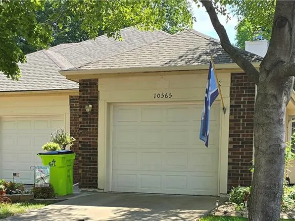 10565 Long St, Overland Park, KS 66215