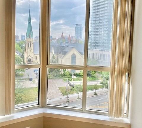 4th image of 44 Saint Joseph St #617