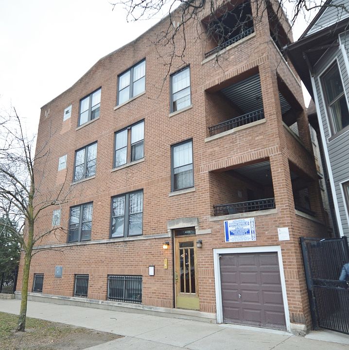 2nd image of 4138 N Southport Ave #2