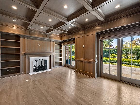 4th image of 727 N McKinley Rd #100