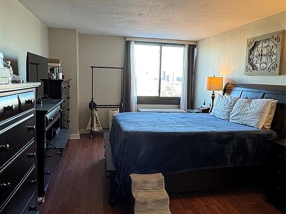 5th image of 770 Anderson Ave APT 9F