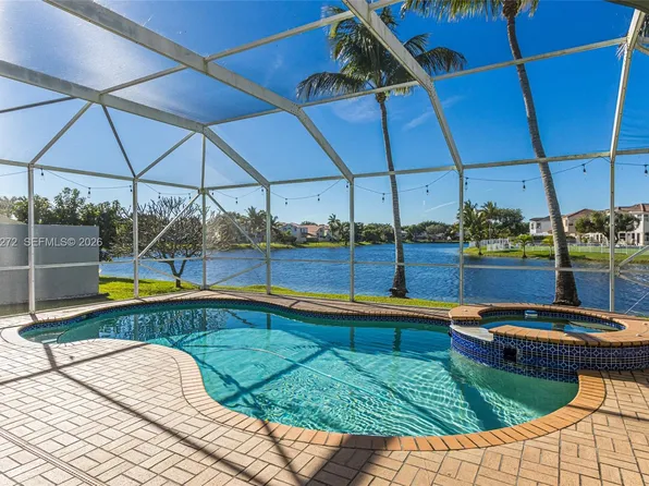 15842 NW 10th St, Pembroke Pines, FL 33028