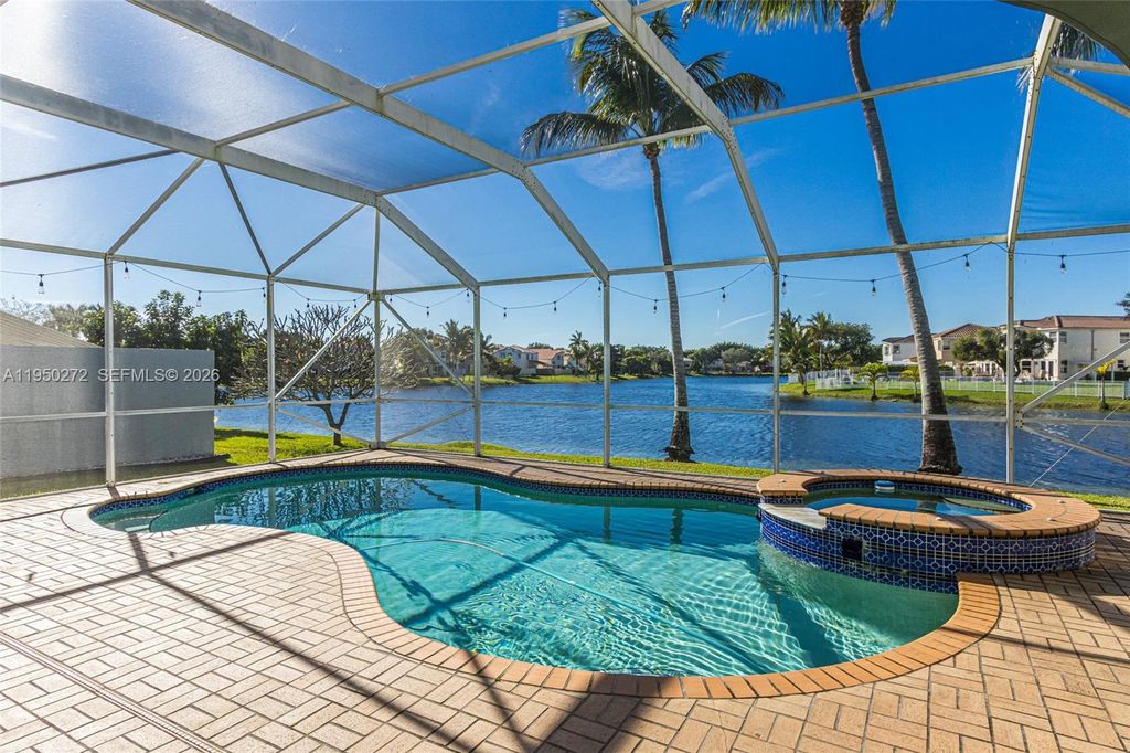 15842 NW 10th St, Pembroke Pines, FL - View 5