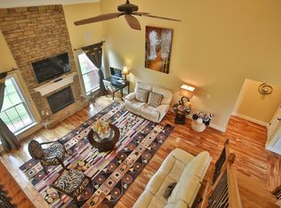 1300 Shakes View Ct, Fisherville, KY