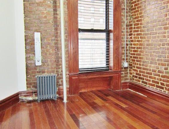 3rd image of 1624 Madison Ave Frnt 2