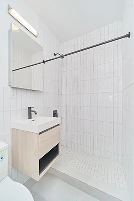 Rented by Living New York | media 9
