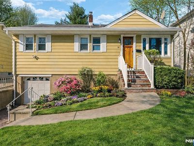 14 Weeks Ct, Clifton, NJ, 07013