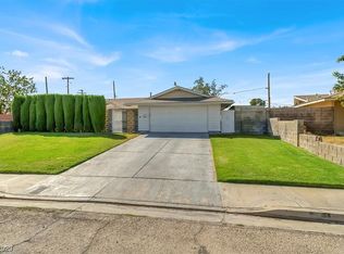 5305 Champions Ave, Las Vegas, NV 89142
