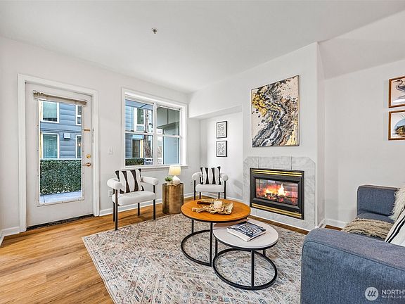 3rd image of 4722 12th Avenue NE #203