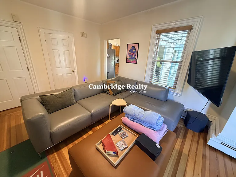 19 Berkeley St #1 — Photo 8