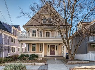 108 Westbourne Ter #1, Brookline, MA 02446