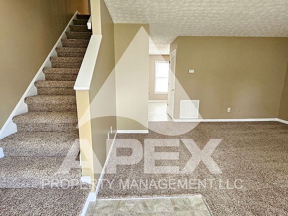 2nd image of 5216 Bittersweet Rd #A