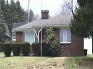 967 Tibbetts Wick Rd, Girard, OH 44420