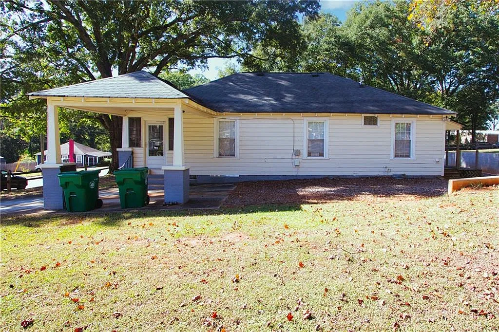 1 bed, 1.0 bath, 1134 sqft, $1,000 — Photo 2