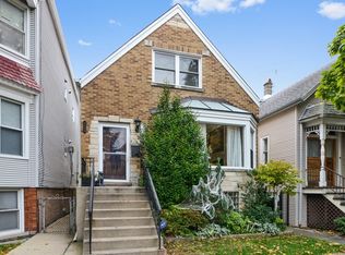3439 N Oakley Ave, Chicago, IL 60618