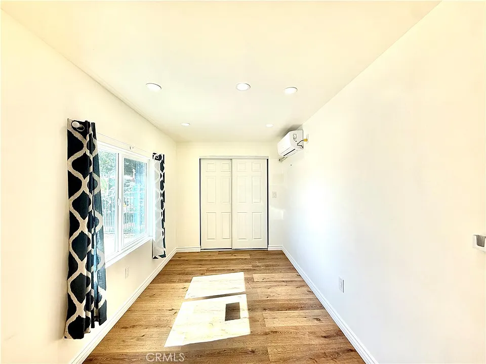 9159-2 Palmetto Ave