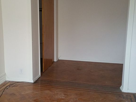 5th image of 317 Beach 86 St