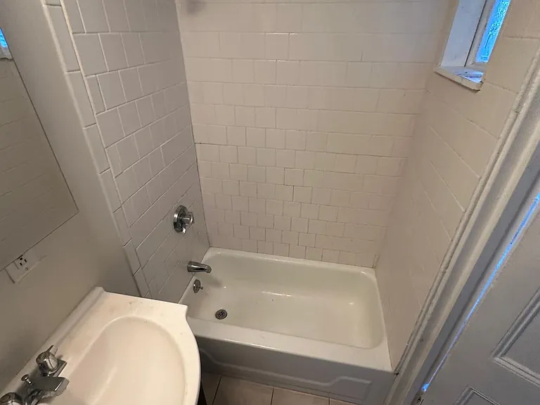 183 Harvard St #3A — Photo 21
