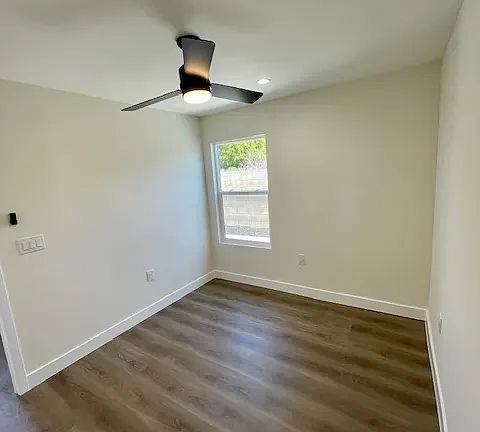 5th image of 11212 Ringwood Ave #2