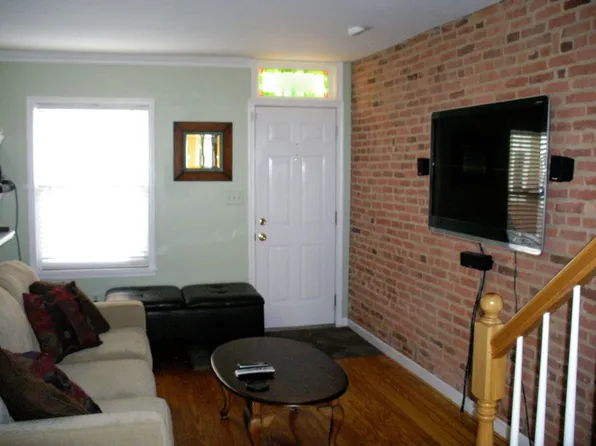 608 S Robinson St, Baltimore, MD 21224