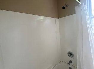 9 Park St #2, West Haven, CT 06516