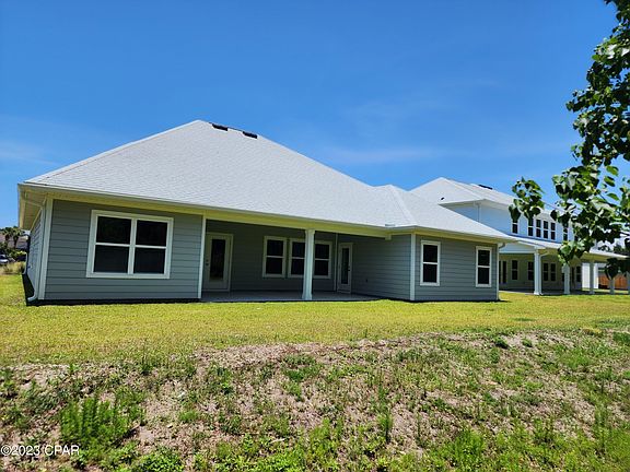 3rd image of 130 Tierra Verde Way