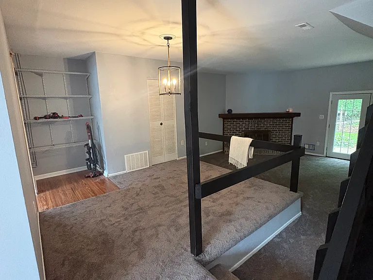 1282 Fox Run — Photo 7