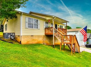 4522 Twin Pines Dr, Knoxville, TN 37921