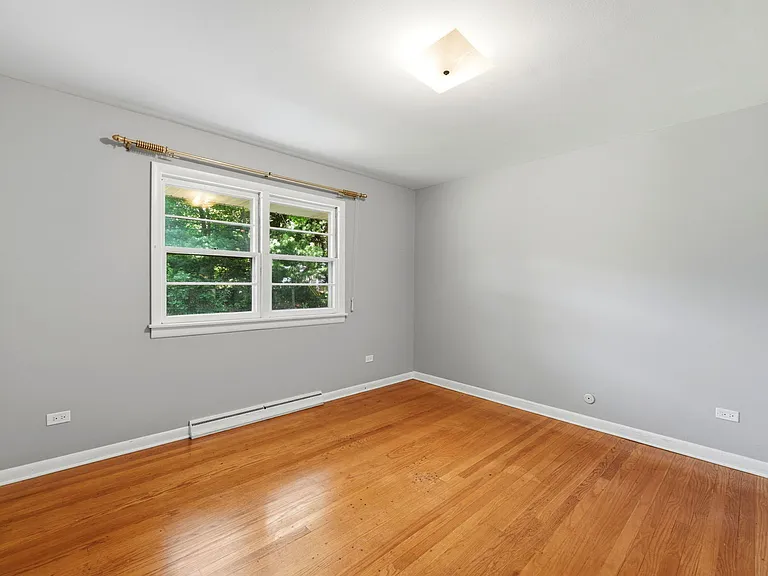 152 Crestwood Dr — Photo 10