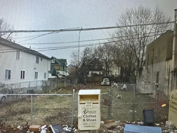 159 N Burgher Ave, Staten Island, NY 10310