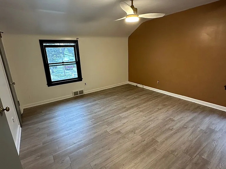 4955 Westbourne Rd — Photo 13