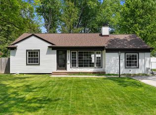 15856 Birwood Ave, Beverly Hills, MI 48025