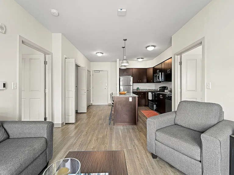 2 Bed, 2 Bath
