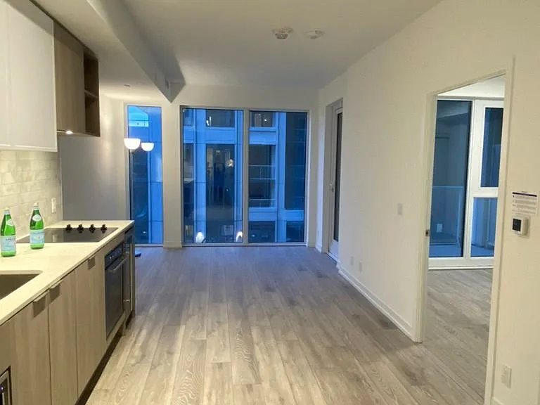 2020 Bathurst St #540 — Photo 10
