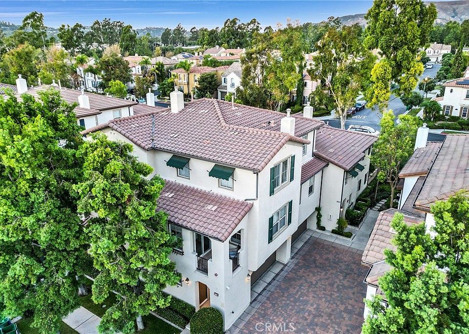 201 Lockford, Irvine, CA 92602 Zillow