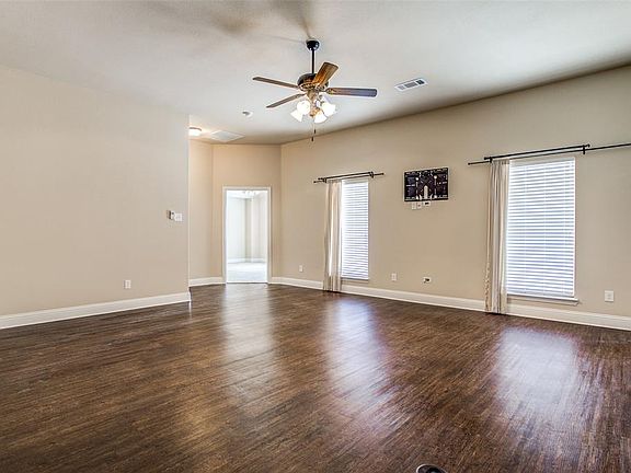 5th image of 1103 Copperleaf Dr
