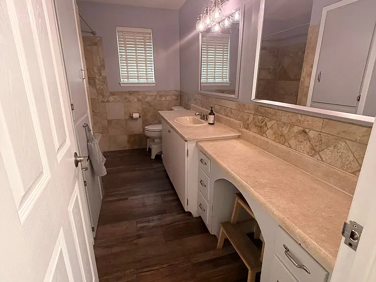 11504 Orbit Rd — Photo 16