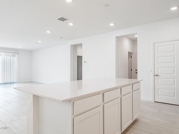 3rd image of 17739 W CAROL Avenue